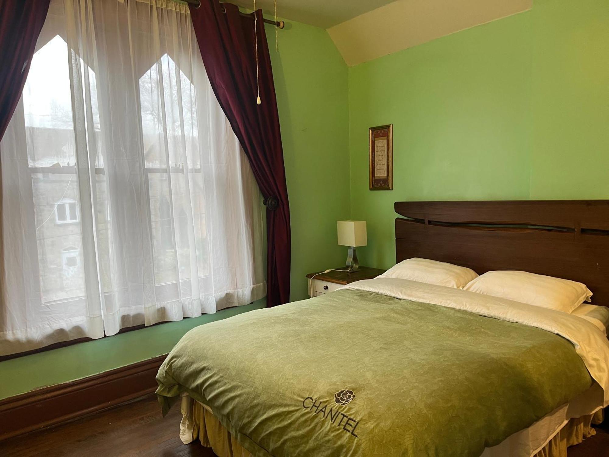 Villa The Red Dragon Niagara Falls